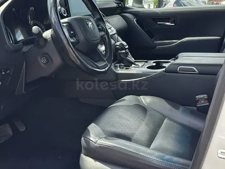 Toyota Land Cruiser 2023 года за 58 000 000 тг. в Караганда – фото 10