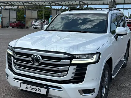 Toyota Land Cruiser 2023 года за 58 000 000 тг. в Караганда – фото 5