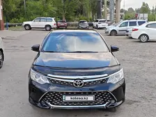 Toyota Camry, 2015