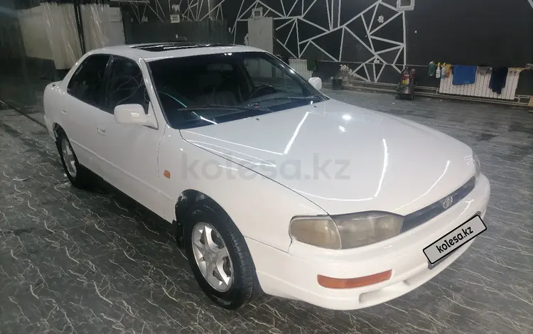 Toyota Camry 1992 годаүшін2 000 000 тг. в Жанаозен