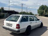 Mercedes-Benz E 250 1992 года за 1 100 000 тг. в Караганда