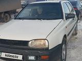 Volkswagen Golf 1992 годаfor1 000 000 тг. в Астана