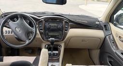 Toyota Highlander 2003 года за 7 000 000 тг. в Тараз – фото 2