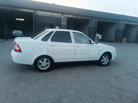 ВАЗ (Lada) Priora 2170 2013 года за 1 500 000 тг. в Тараз – фото 2