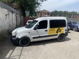 Renault Kangoo 2004 годаүшін2 200 000 тг. в Алматы