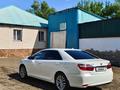 Toyota Camry 2017 годаfor13 000 000 тг. в Алматы – фото 3