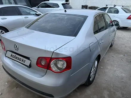 Volkswagen Jetta 2007 года за 3 100 000 тг. в Актау – фото 5