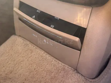 Audi A8 2012 года за 12 750 000 тг. в Алматы – фото 23