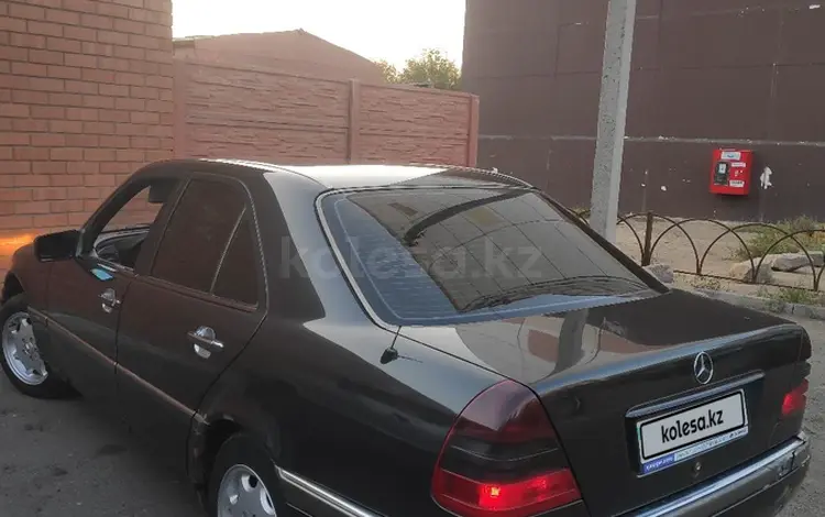 Mercedes-Benz C 180 1994 года за 1 550 000 тг. в Павлодар