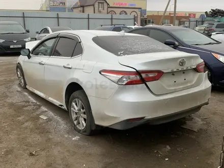 Toyota Camry 2019 года за 3 550 055 тг. в Актау – фото 4