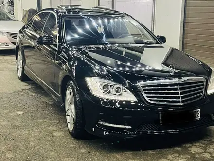 Mercedes-Benz S 500 2010 года за 11 000 000 тг. в Алматы