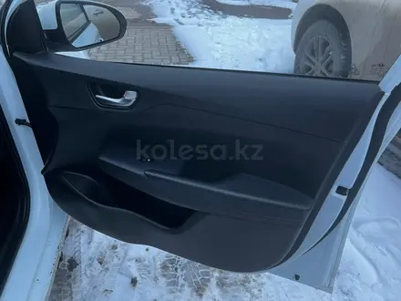 Hyundai Accent 2020 года за 7 700 000 тг. в Актобе – фото 22