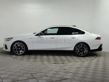 BMW 530 2024 года за 36 980 000 тг. в Алматы – фото 8