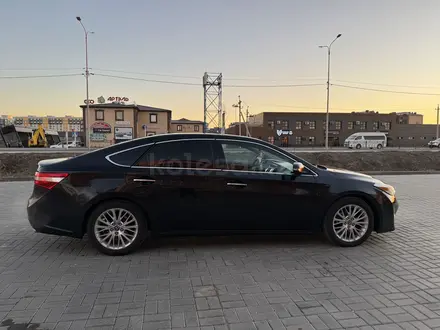 Toyota Avalon 2015 года за 7 700 000 тг. в Атырау – фото 4