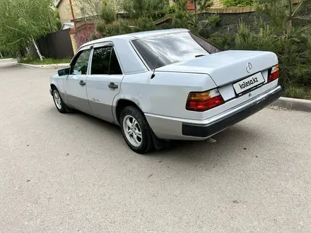 Mercedes-Benz E 230 1991 года за 1 800 000 тг. в Астана – фото 8