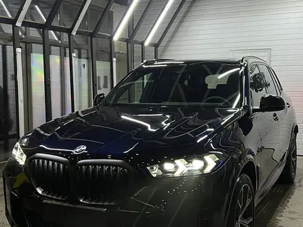 BMW X5 2024 года за 65 000 000 тг. в Астана – фото 3