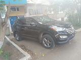 Hyundai Santa Fe 2014 года за 5 800 000 тг. в Уральск – фото 2