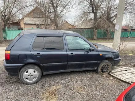 Volkswagen Golf 1992 года за 500 000 тг. в Караганда