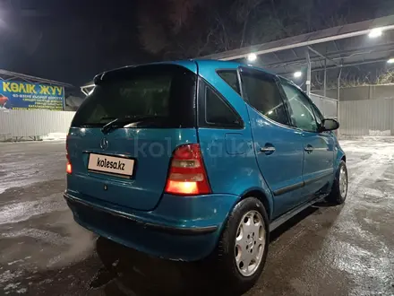 Mercedes-Benz A 190 2001 года за 2 500 000 тг. в Алматы – фото 2