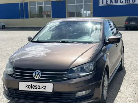 Volkswagen Polo 2016 года за 6 000 000 тг. в Актобе – фото 4