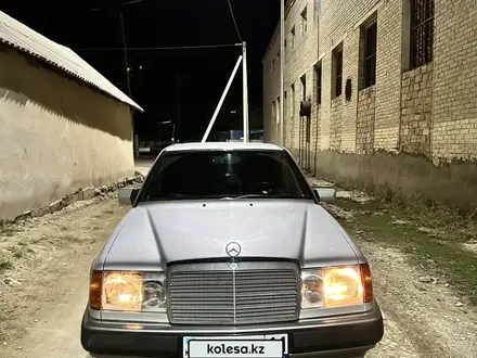 Mercedes-Benz E 220 1992 года за 2 800 000 тг. в Жанакорган – фото 6