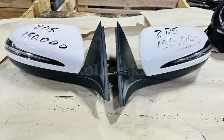 W205 боковое зеркало заднего вида за 150 000 тг. в Алматы