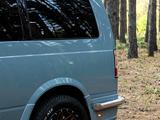 Chevrolet Astro 2000 года за 23 700 000 тг. в Петропавловск – фото 3
