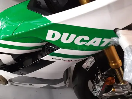 Ducati  Panigale V4 2025 года за 38 000 000 тг. в Алматы – фото 2