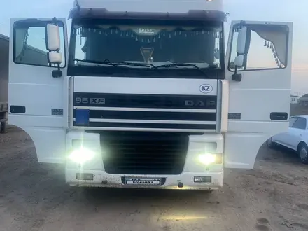 DAF  95 2001 года за 13 500 000 тг. в Алматы – фото 2