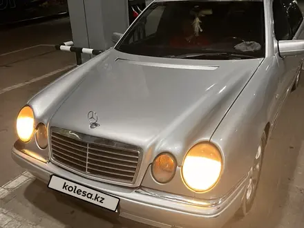 Mercedes-Benz E 280 1996 годаүшін2 850 000 тг. в Алматы