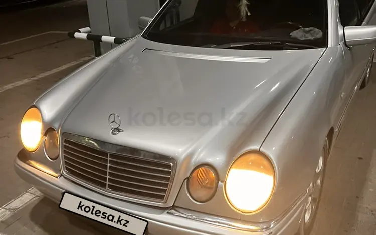 Mercedes-Benz E 280 1996 года за 2 850 000 тг. в Алматы