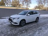 Mitsubishi Outlander 2022 года за 11 490 000 тг. в Павлодар – фото 2