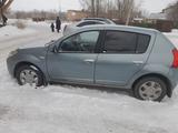 Renault Sandero 2012 года за 1 500 000 тг. в Караганда – фото 4