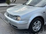 Volkswagen Golf 2001 года за 3 500 000 тг. в Алматы – фото 3