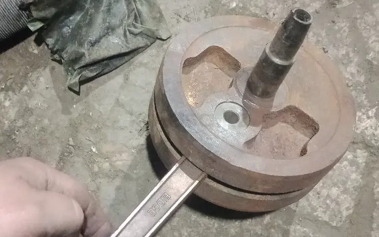 Коленвал Иж за 25 000 тг. в Тараз