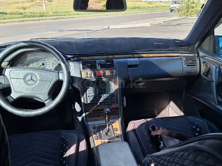 Mercedes-Benz E 320 1997 года за 6 000 000 тг. в Астана – фото 3