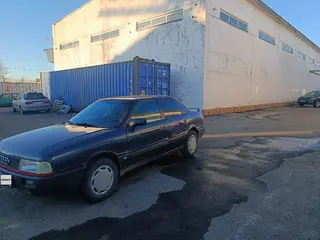 Audi 80