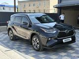 Toyota Highlander 2021 годаүшін24 000 000 тг. в Шымкент