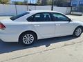 Volkswagen Passat 2013 годаfor4 400 000 тг. в Атырау – фото 7