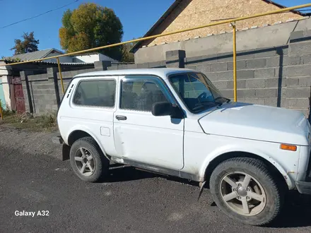 ВАЗ (Lada) Lada 2121 2016 года за 2 000 000 тг. в Каратау – фото 3