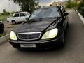 Mercedes-Benz S 500 2000 года за 4 000 000 тг. в Караганда – фото 17