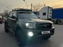 Toyota Tacoma, 2012