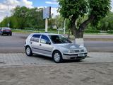 Volkswagen Golf 1998 года за 1 700 000 тг. в Темиртау – фото 2