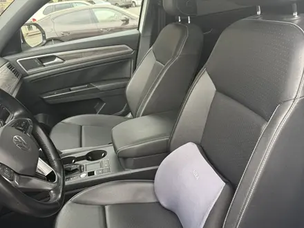 Volkswagen Atlas 2019 года за 22 000 000 тг. в Алматы – фото 12