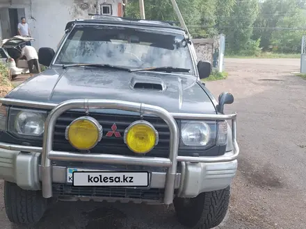 Mitsubishi Pajero 1994 года за 1 450 000 тг. в Алматы – фото 2