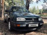 Volkswagen Golf 1996 годаүшін3 200 000 тг. в Костанай – фото 2