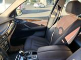 BMW X5 2015 года за 17 499 000 тг. в Актау – фото 4
