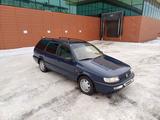 Volkswagen Passat 1994 годаfor2 280 000 тг. в Караганда