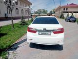 Toyota Camry 2013 года за 10 000 000 тг. в Алматы – фото 2