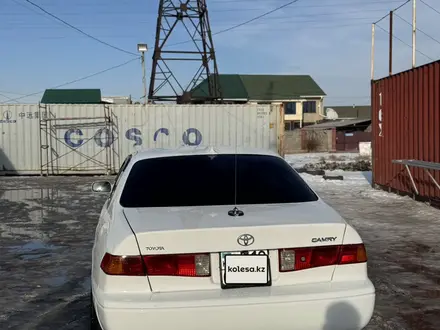 Toyota Camry 2001 года за 3 400 000 тг. в Алматы – фото 7